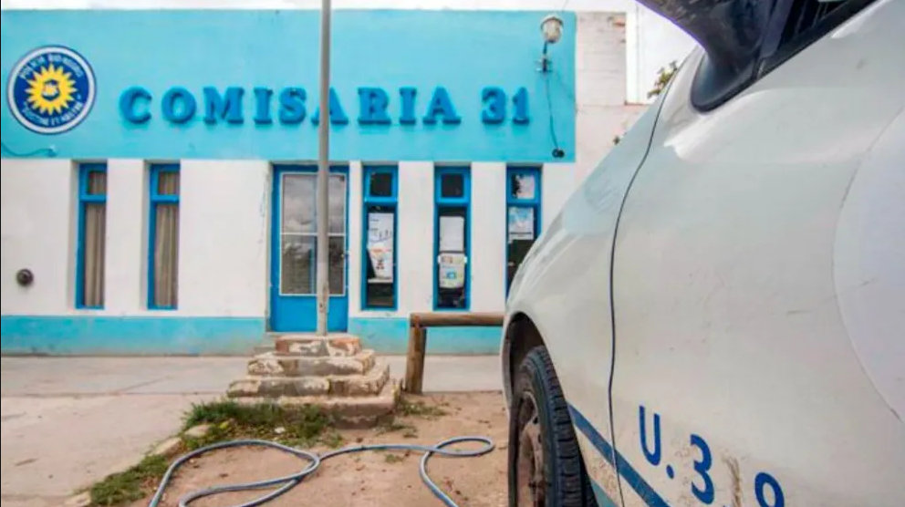 Ocurrió en la Comisaría N°31 ubicada en las 250 viviendas de General Roca. Personal policial logró frustrar el plan de un lo que pudo ser una fuga de presos que se encontraban en la unidad.
